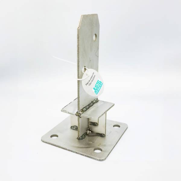 Pied de poteau inox A4 130X130X220MM